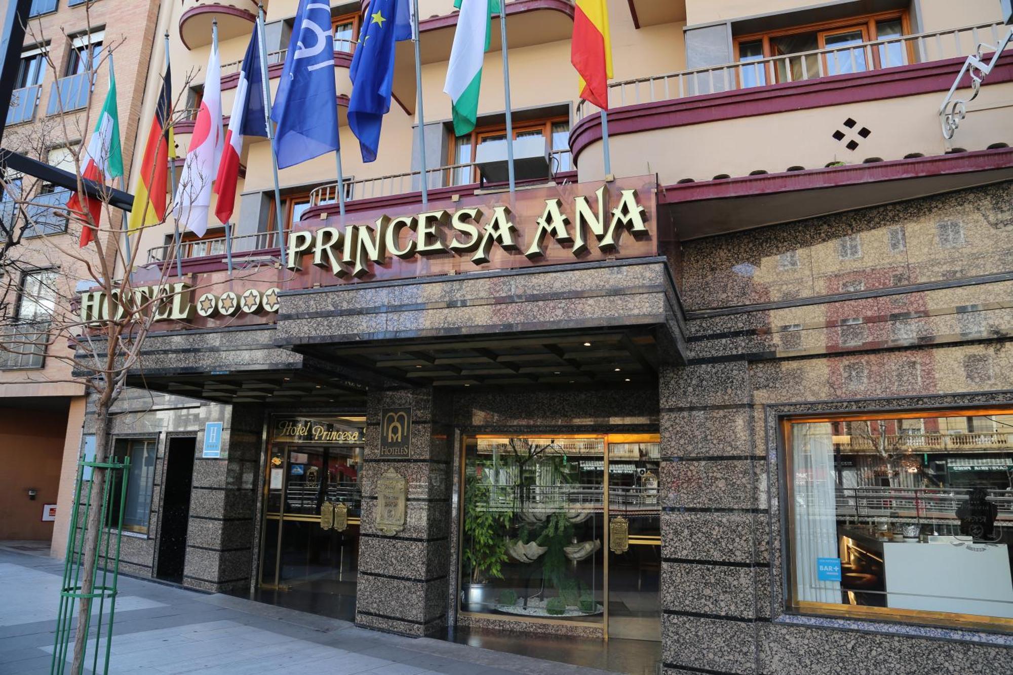 Princesa Ana Granada Bagian luar foto